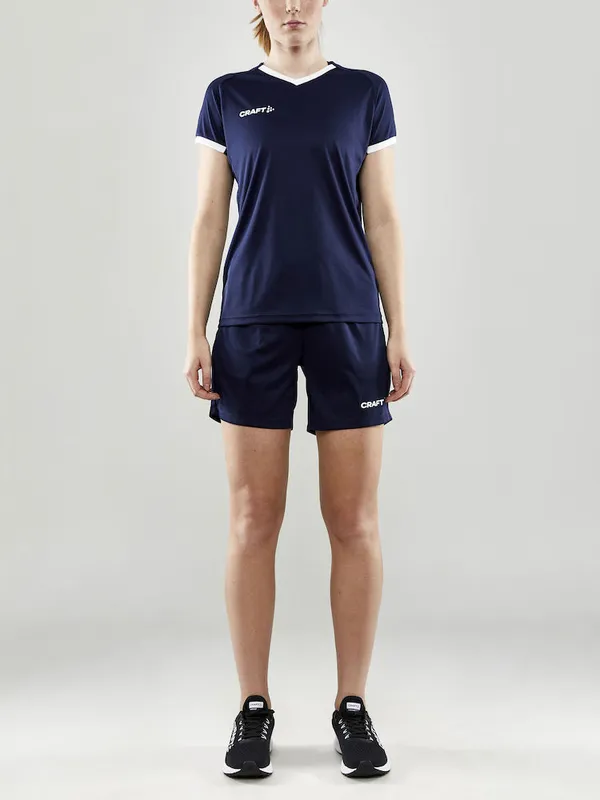 1910149-390000_Evolve Zip Pocket Shorts W_Closeup5.jpg